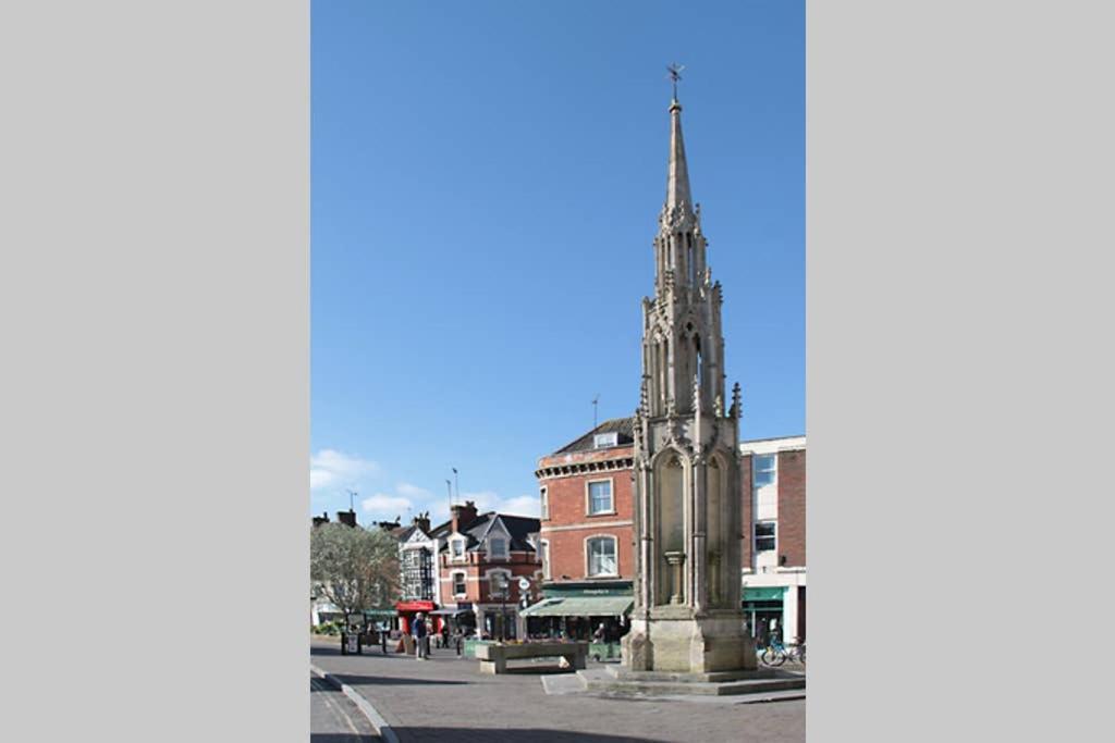 No 28b St Benedict *